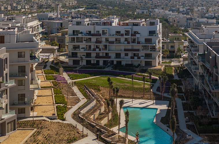 apartment in sky condos sodic for sale