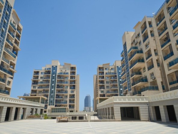 exclusive retail downtown new alamein